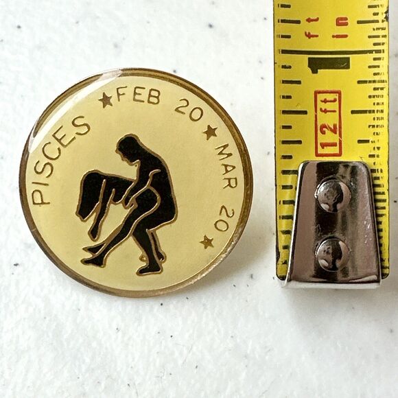 Vintage Naughty Pisces hat pin lapel pin Zodiac Sign Birthday Celestial sign hat - Picture 2 of 3